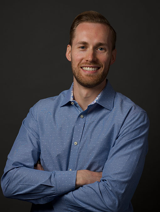 Dr. Jeffrey Seredynski, DMD Dr. Jeffrey Seredynski, DMD